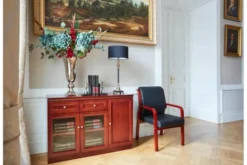 Armadietto 3 ante per ufficio o studio in stile classico PRESTIGE C635A