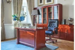 Armadio 2 ante per ufficio o studio in stile classico PRESTIGE C620A