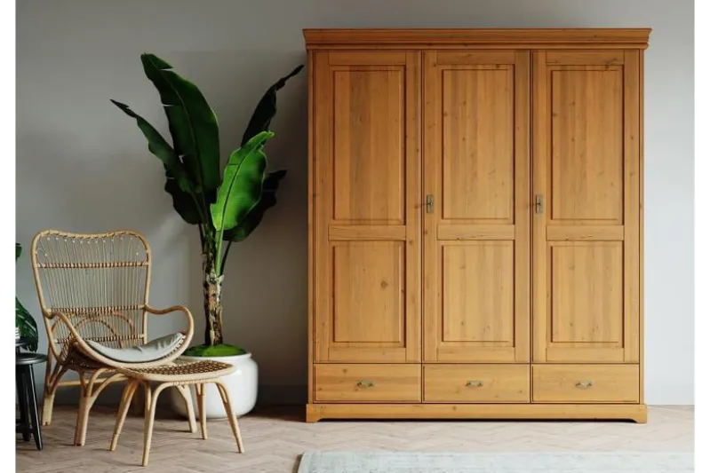 Armadio shabby legno massello miele 3 ante