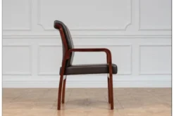 Arredo completo per sala riunione con tavolo 6 posti e sedie