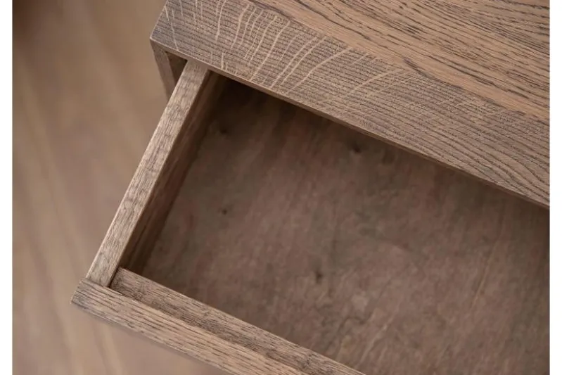 Comodino sospeso moderno in legno naturale affumicato
