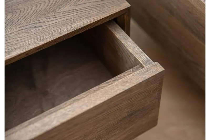 Comodino sospeso moderno in legno naturale affumicato