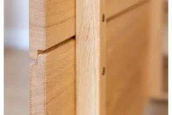 Credenzina 2 ante moderna in legno massello naturale