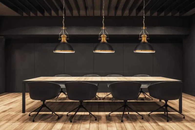 Lampadario a sospensione in stile industriale ETTORE Nero e Ottone