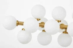 Lampadario a sospensione palle bianche asta orizzontale ottone PETRICA W24