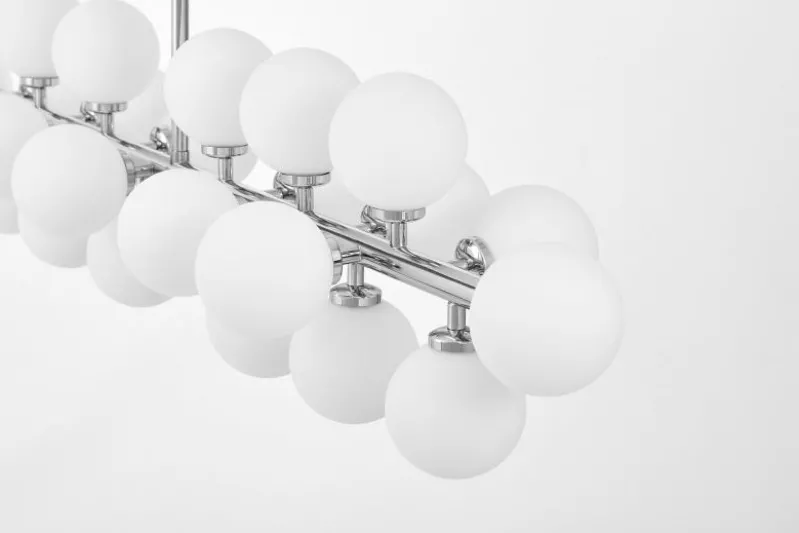 Lampadario a sospensione palle bianche ramo cromato PETRICA W24