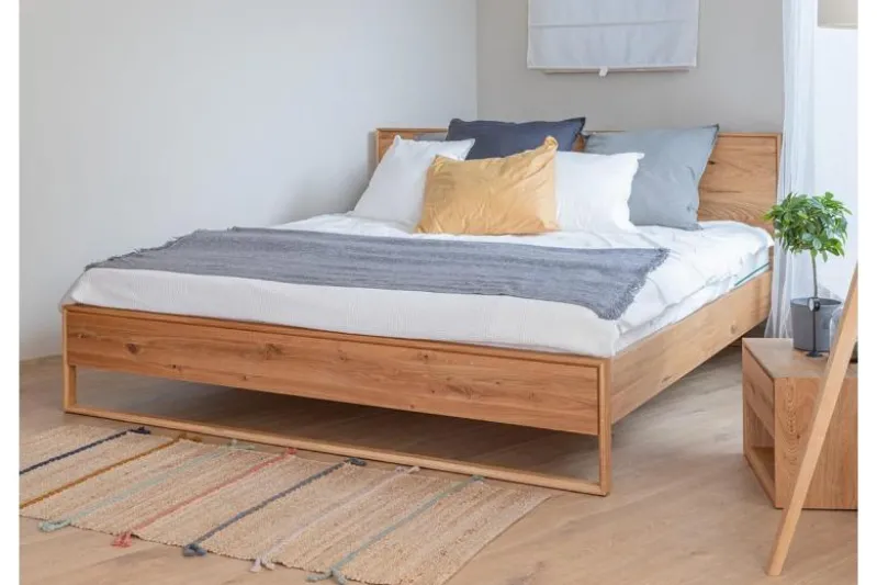 Letto 140x200 in rovere massello naturale oliato design moderno