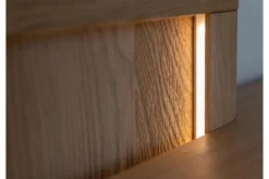 Libreria sospesa moderna in legno naturale massello