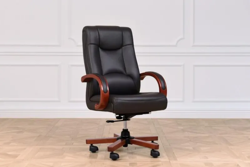 Poltrona classica pelle nera Lider
