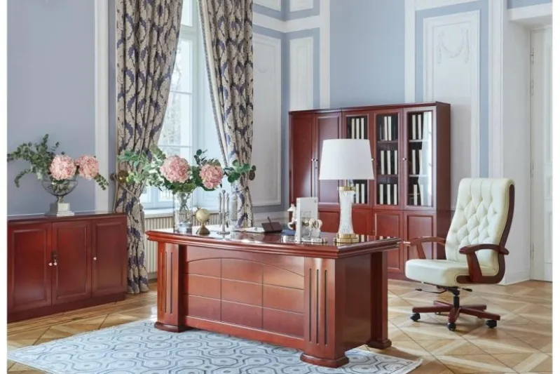 Poltrona ufficio pelle color beige Consul