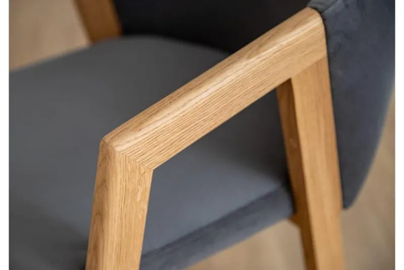 Poltroncina moderna velluto grafite e rovere FORIO