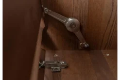 Scarpiera chiusa stile moderno in rovere massello tabacco