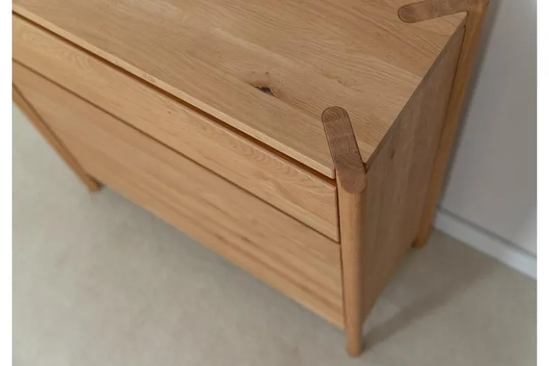 Scarpiera moderna in rovere massello naturale