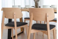 Sedia da pranzo imbottita grigia con gambe in faggio COMO