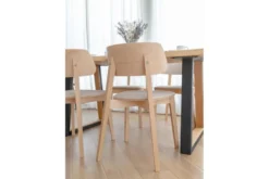 Sedia da pranzo in velluto beige con gambe in faggio COMO