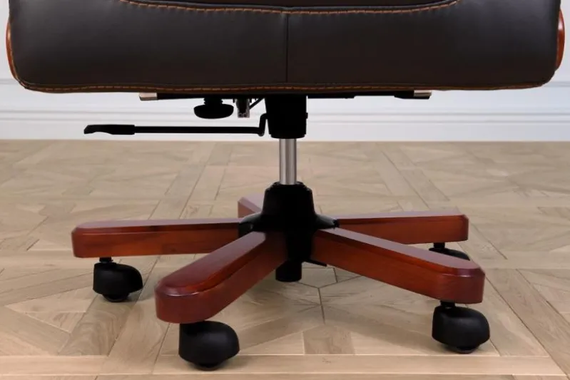 Sedia direzionale ufficio pelle nera Prestige