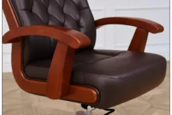 Sedia dirigenziale in vera pelle marrone Consul