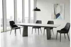 Sedia imbottita nera stile moderno MONOLIT