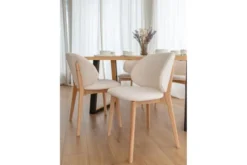 Sedia imbottita panna con gambe in legno di faggio Pecora