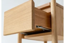 Tavolino alto con cassetto rovere massello oliato