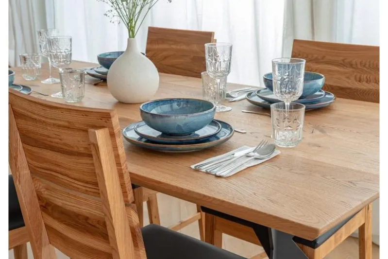 Tavolo rovere massello design moderno gambe a cavalletto in metallo 90x180 CASERTA