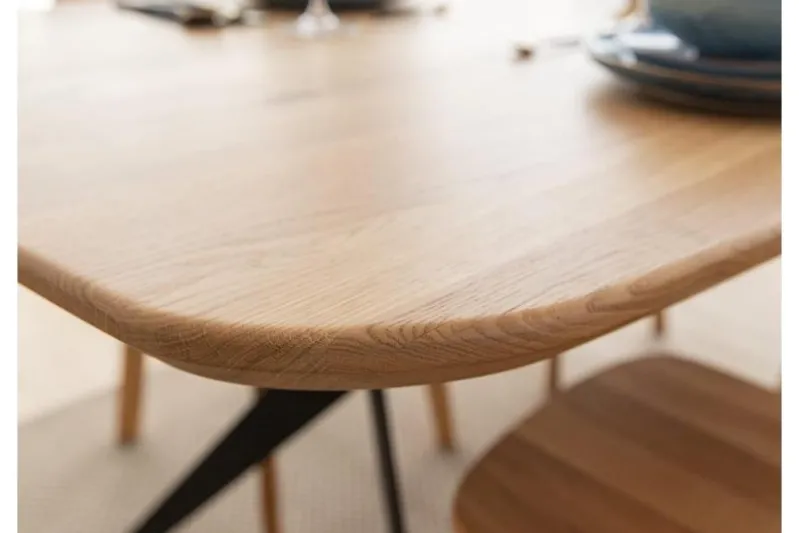 Tavolo rovere massello e gambe a x metallo nero 140x90 SISTINA
