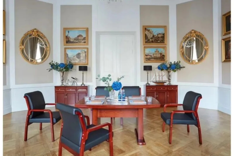 Tavolo sala riunione classico per ufficio PRESTIGE S610 1,6 Metri