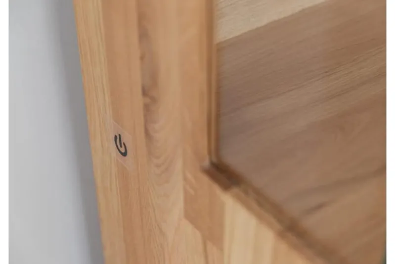 Vetrina 2 ante moderna con elemento di tronco rovere massello
